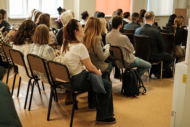 career carousel image