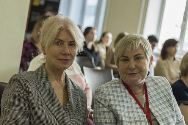 career carousel image