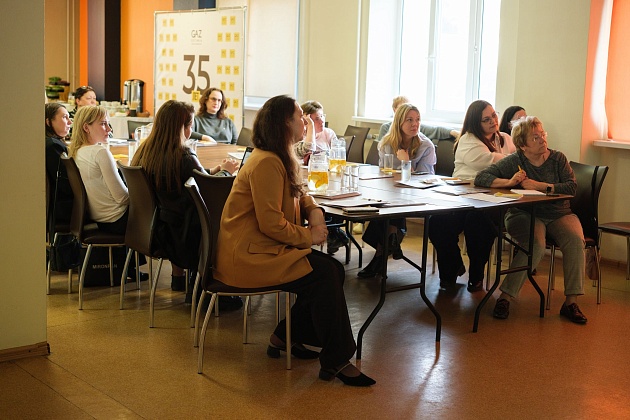 career carousel image